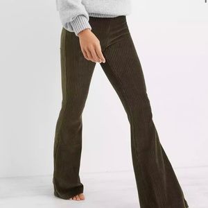 Aerie groove-on velour flare pants